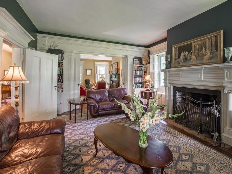 The Neighbour House B&B image