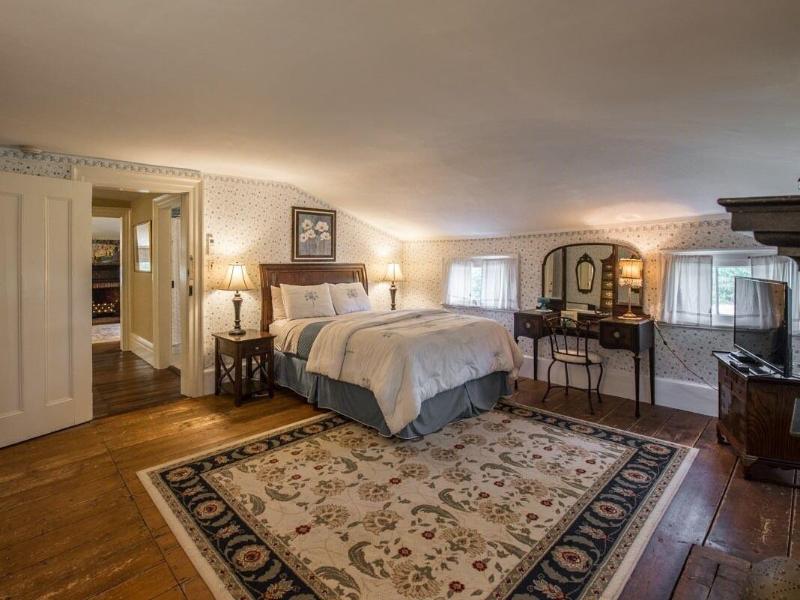 The Neighbour House B&B image