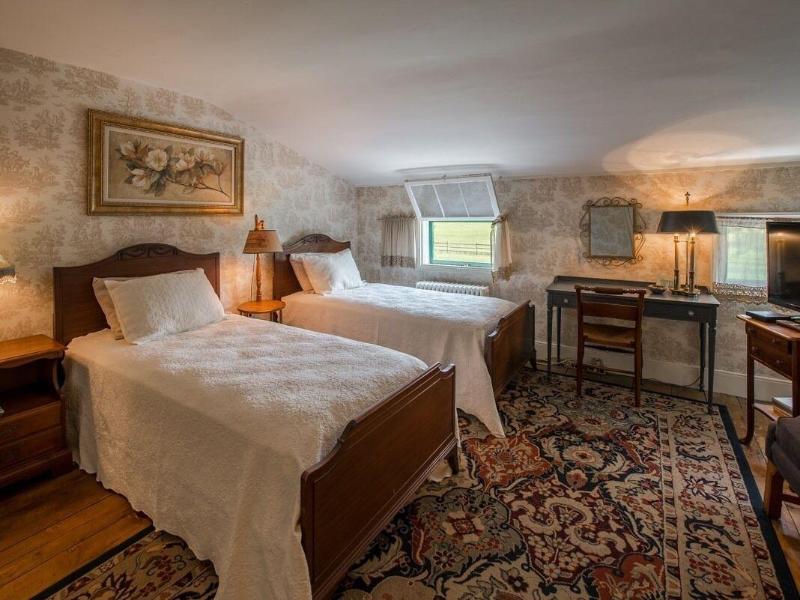 The Neighbour House B&B image