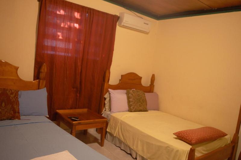 Pc Entreprises Guest House image