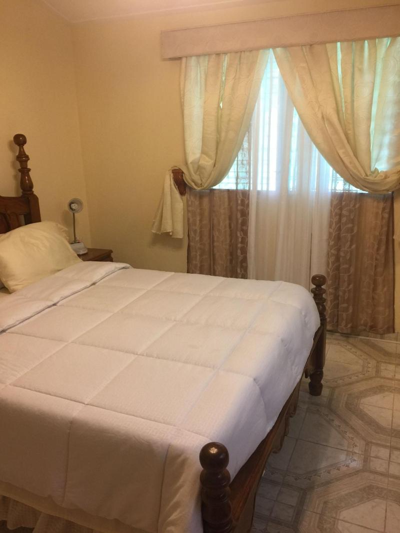 Pc Entreprises Guest House image