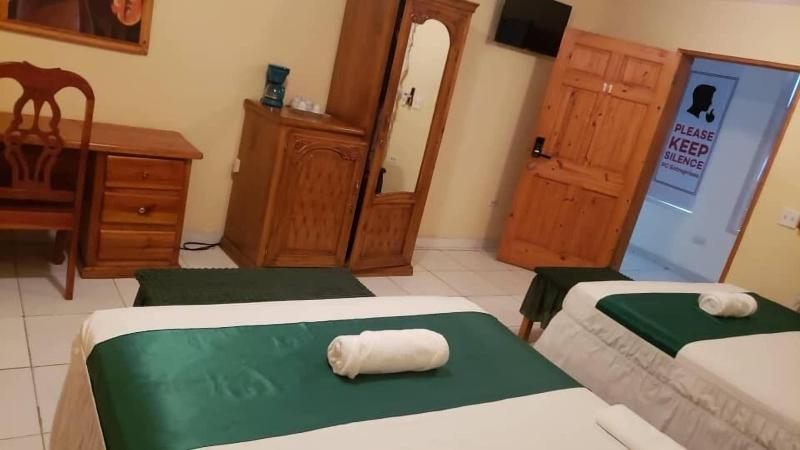 Pc Entreprises Guest House image