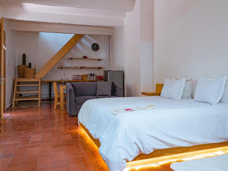 Agrado Guest House image