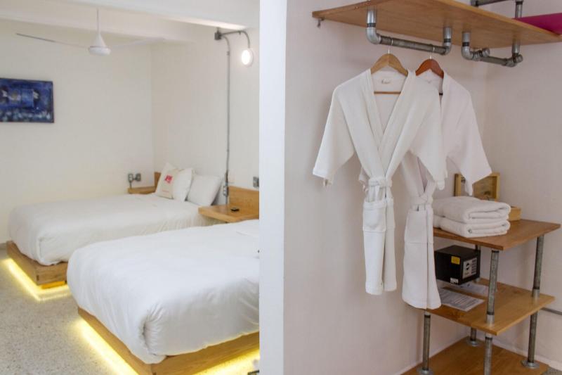 Agrado Guest House image