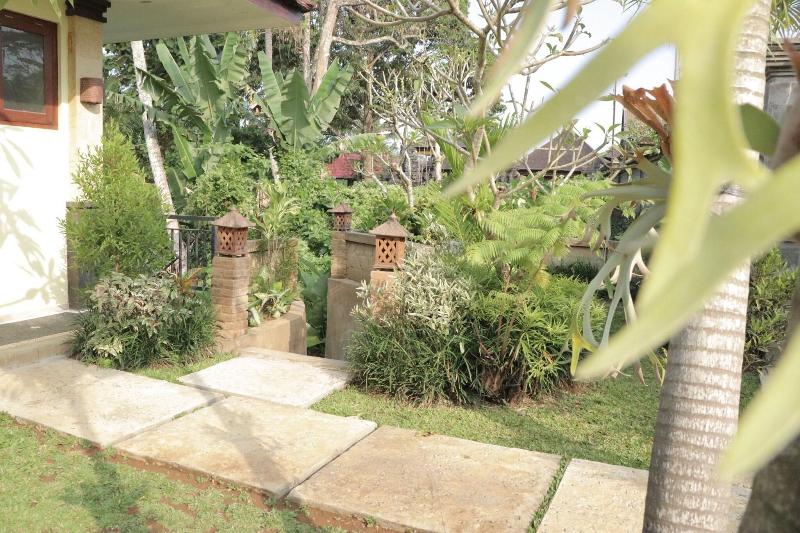 Doni House & Villa image