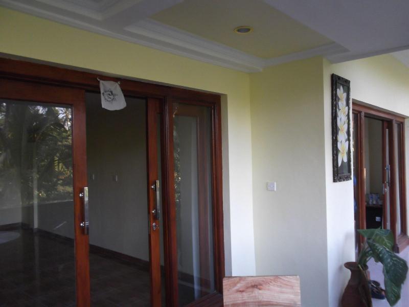 Doni House & Villa image