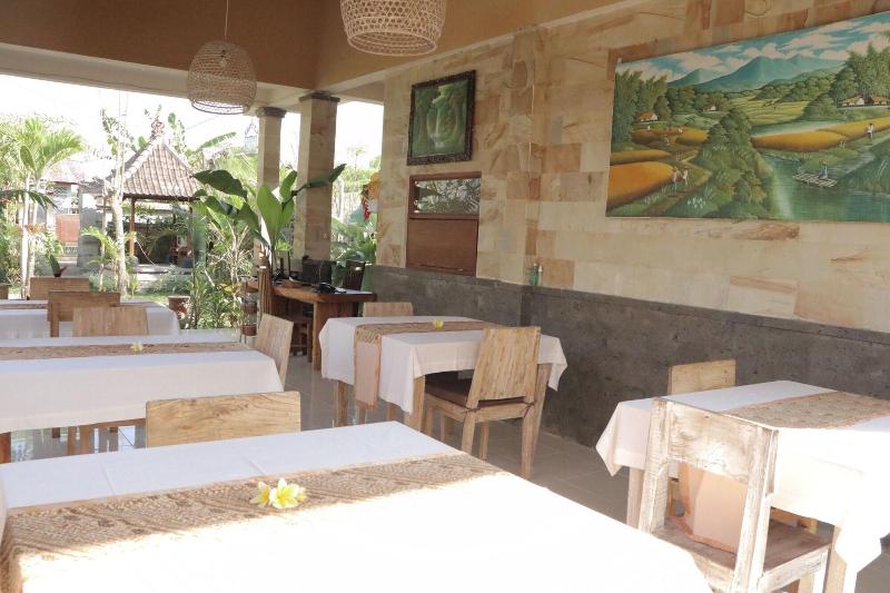 Doni House & Villa image