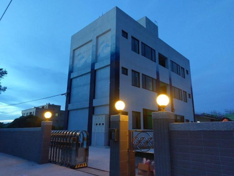 Dolphin Bay B&B — main photo