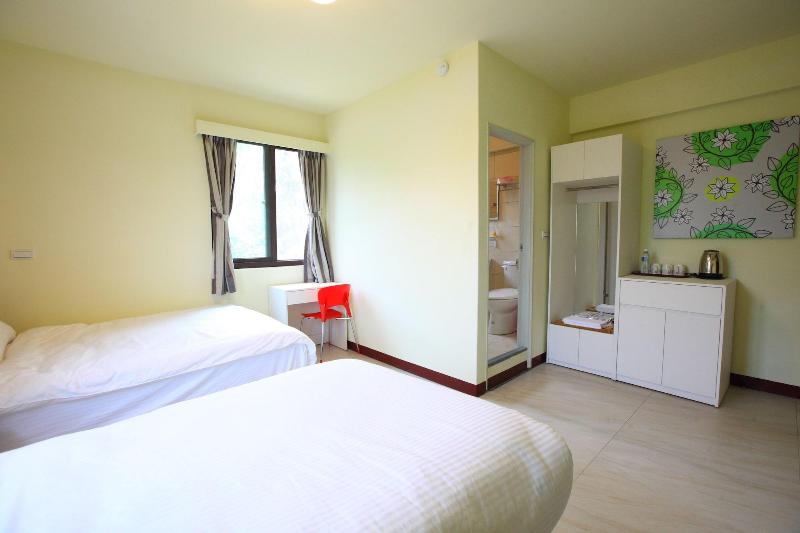 Line In B&B image