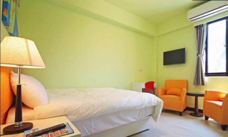 Line In B&B image