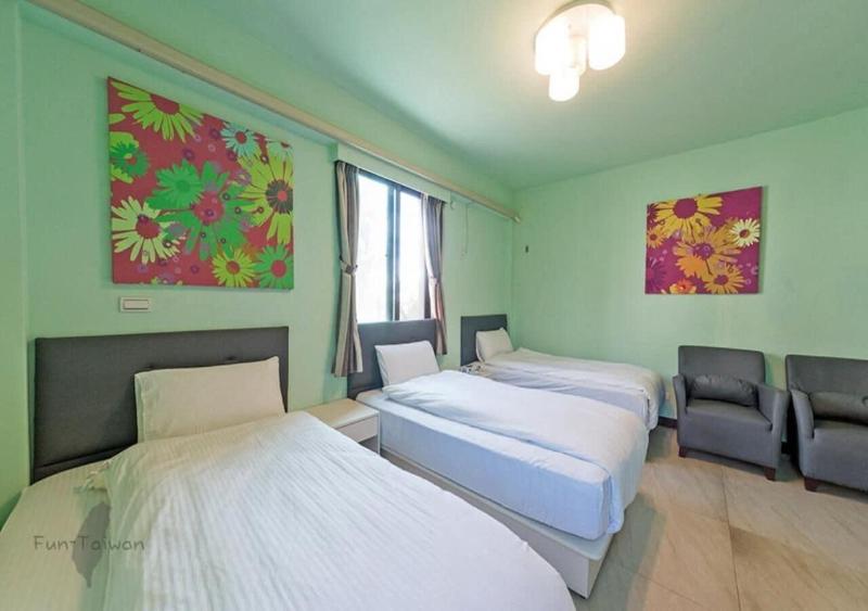 Line In B&B image