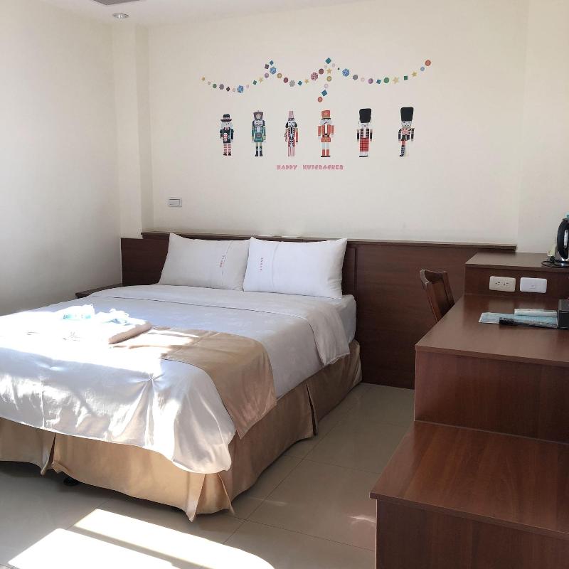 Frank's Hostel image