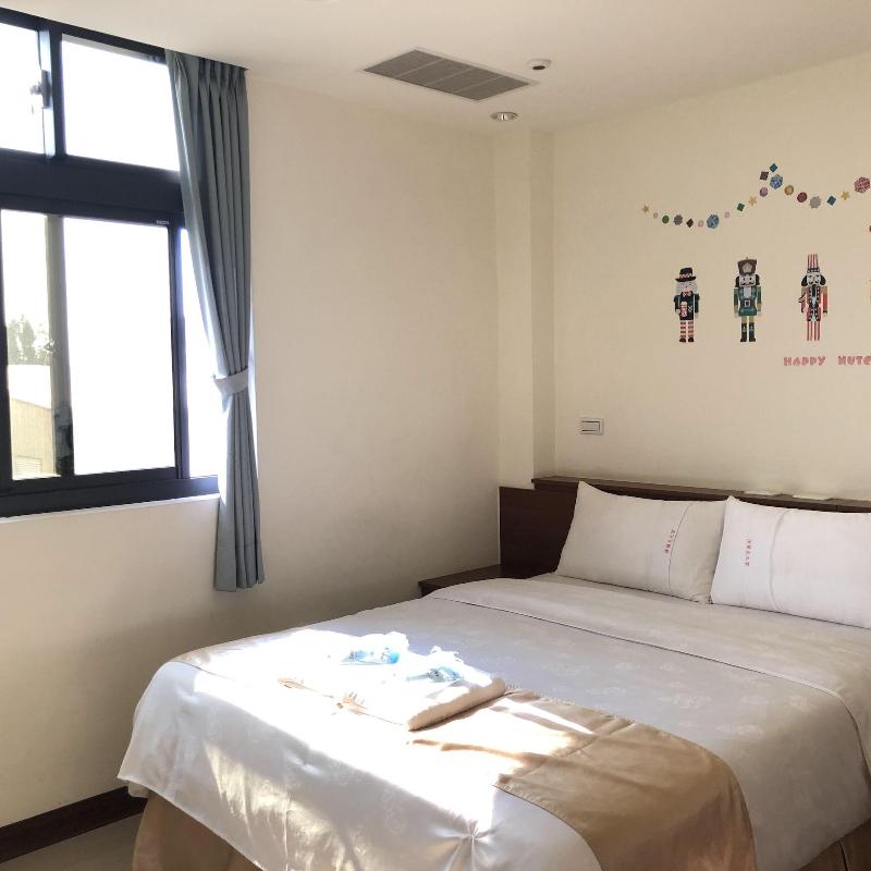 Frank's Hostel image