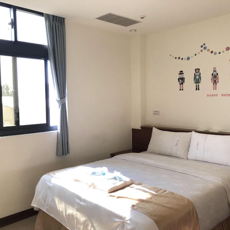 Frank's Hostel image