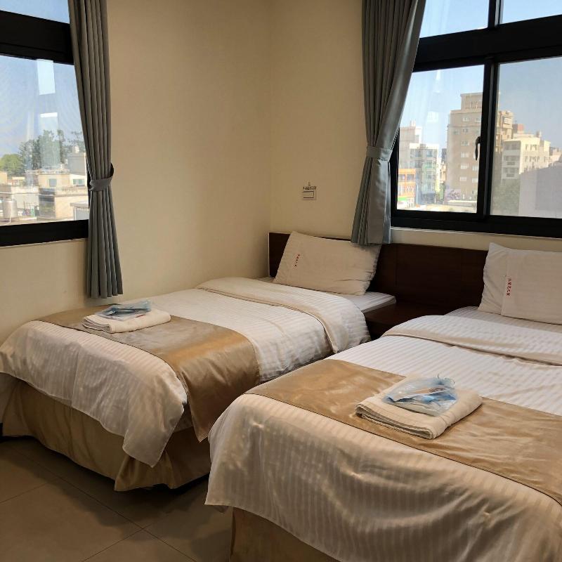 Frank's Hostel image
