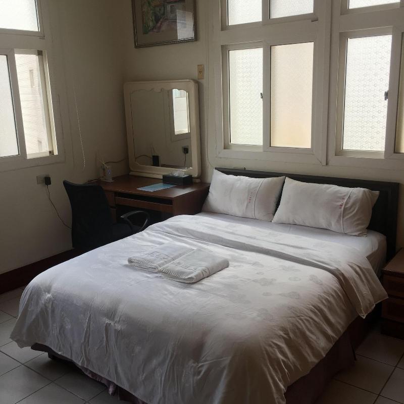 Frank's Hostel image