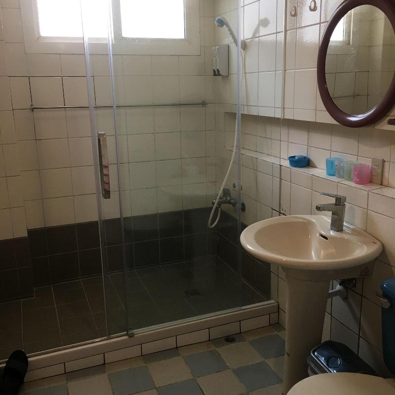 Frank's Hostel image