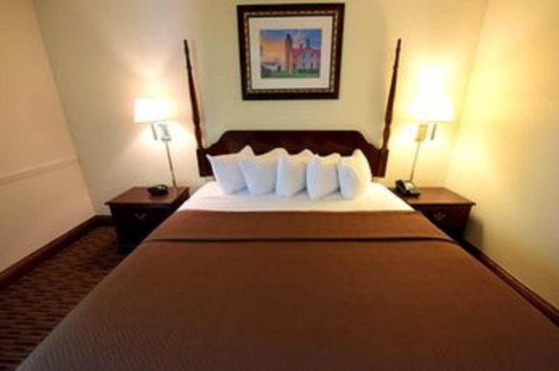 Northwinds Motel image
