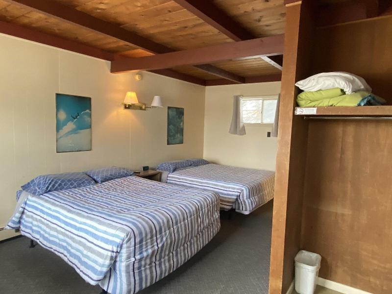 Villa Moderne Motel image