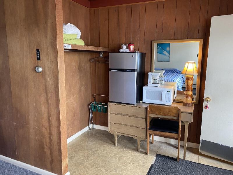 Villa Moderne Motel image