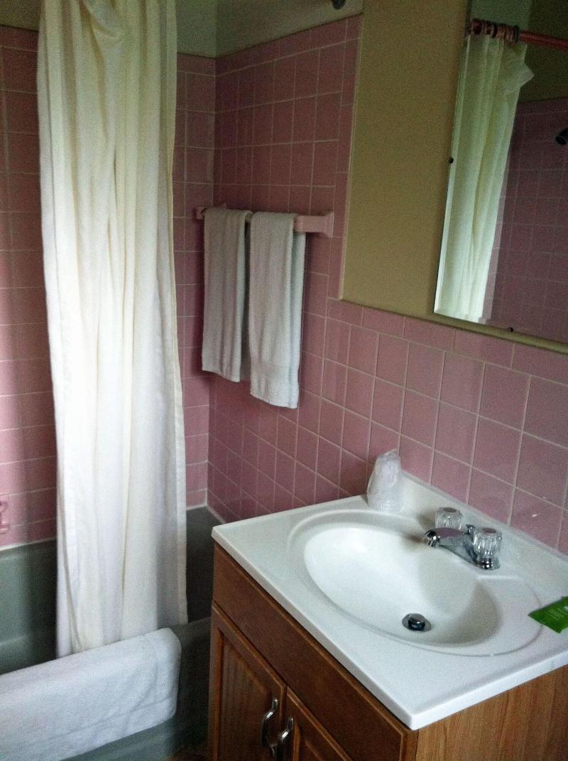 Villa Moderne Motel image