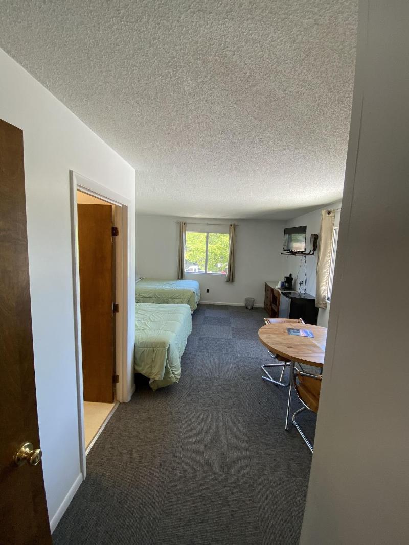 Villa Moderne Motel image