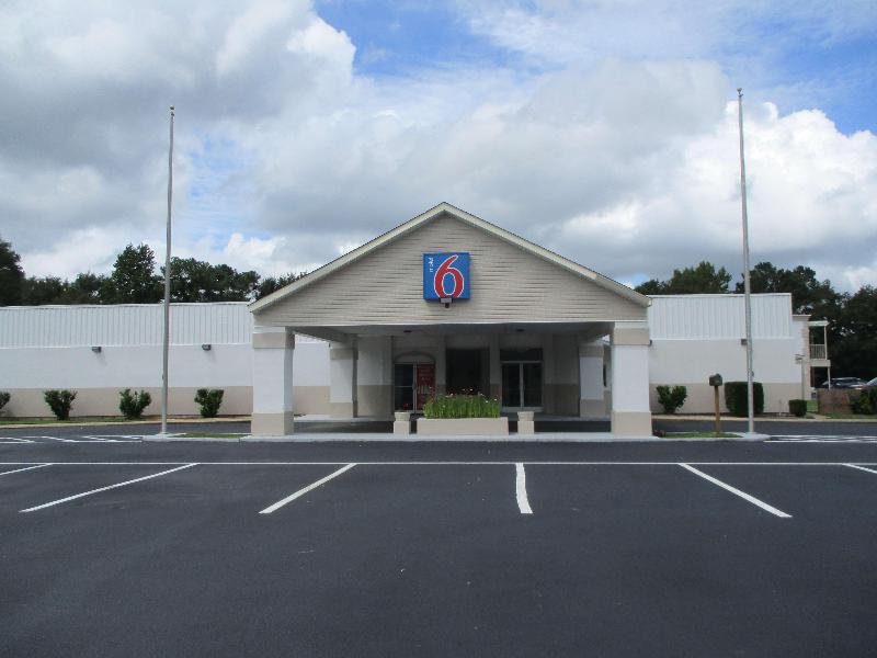 Motel 6 Bay Minette, AL image