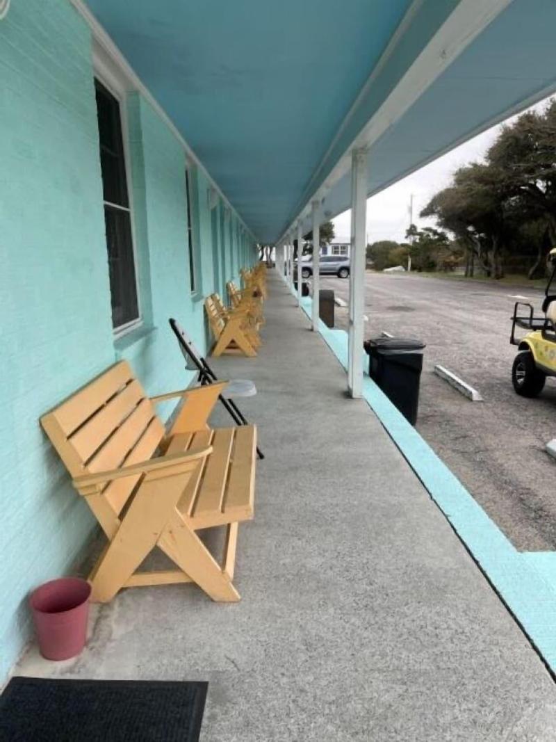 Swell Motel image