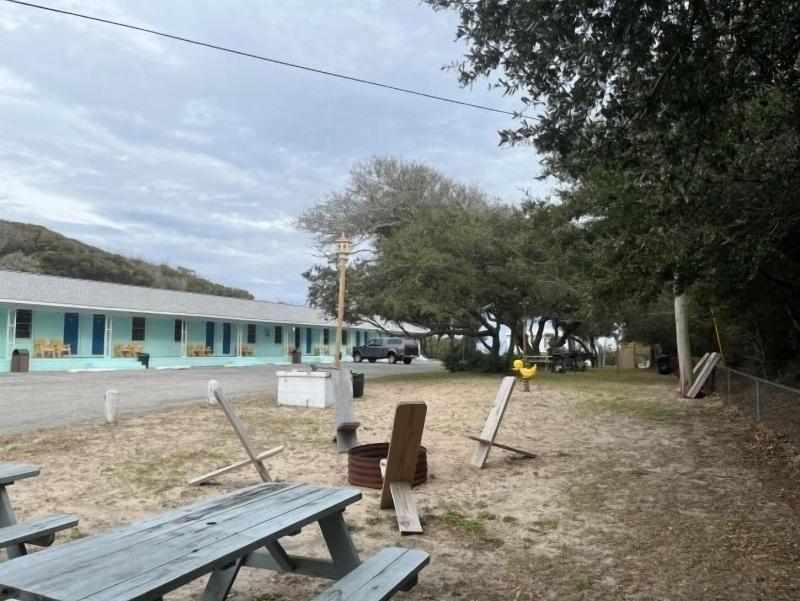 Swell Motel image