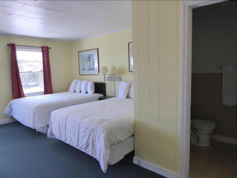 Swell Motel image