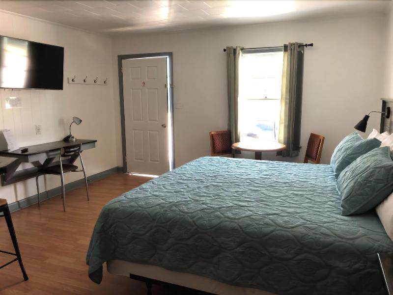 Swell Motel image