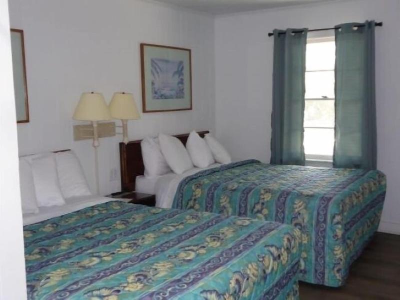 Swell Motel image