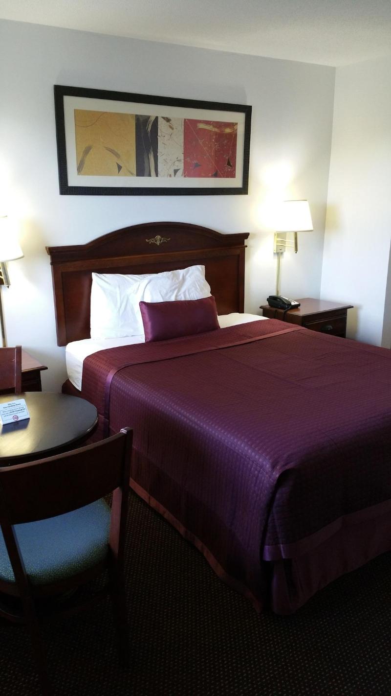 Hoosier Inn image