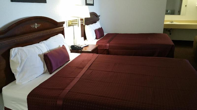 Hoosier Inn image