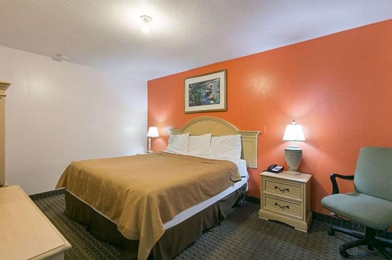Rodeway Inn & Suites Enterprise image