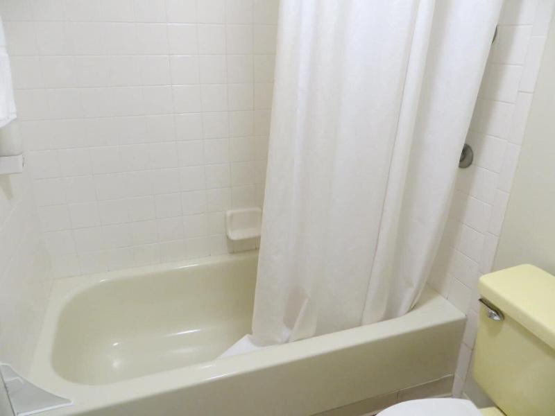 The Central Motel image