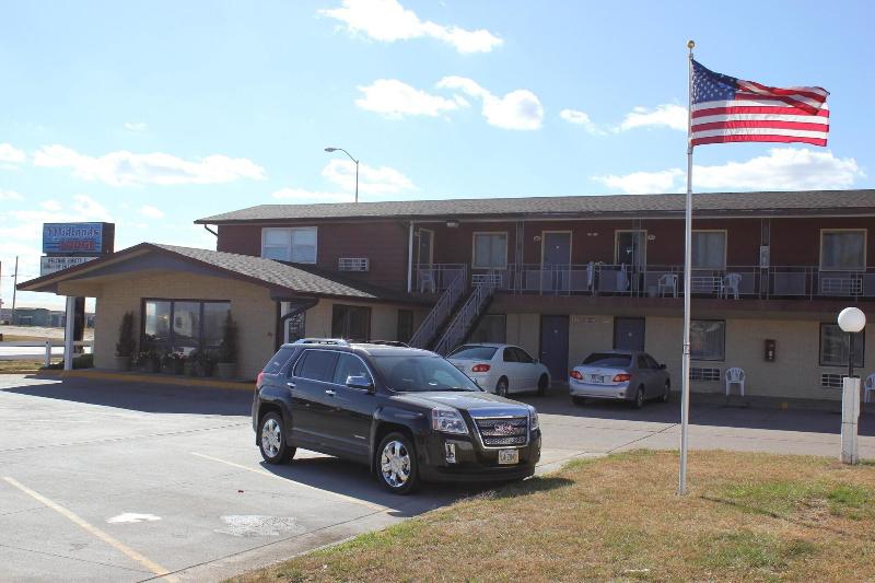 Midlands Lodge image