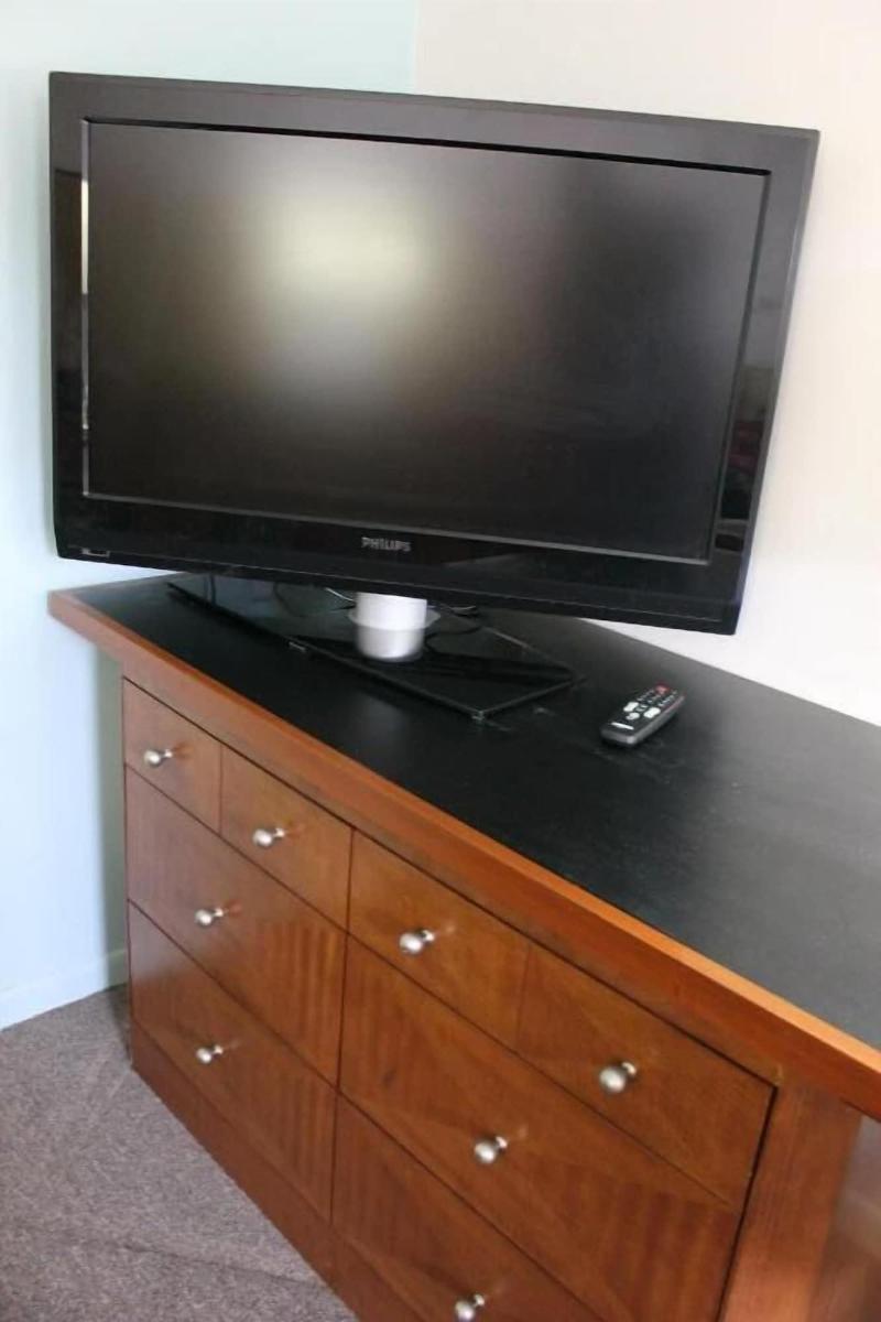 Midlands Lodge image