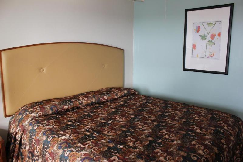 Midlands Lodge image