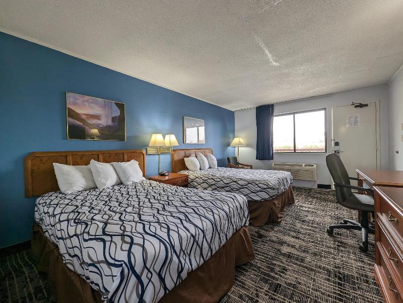 Sprucewood Inn image