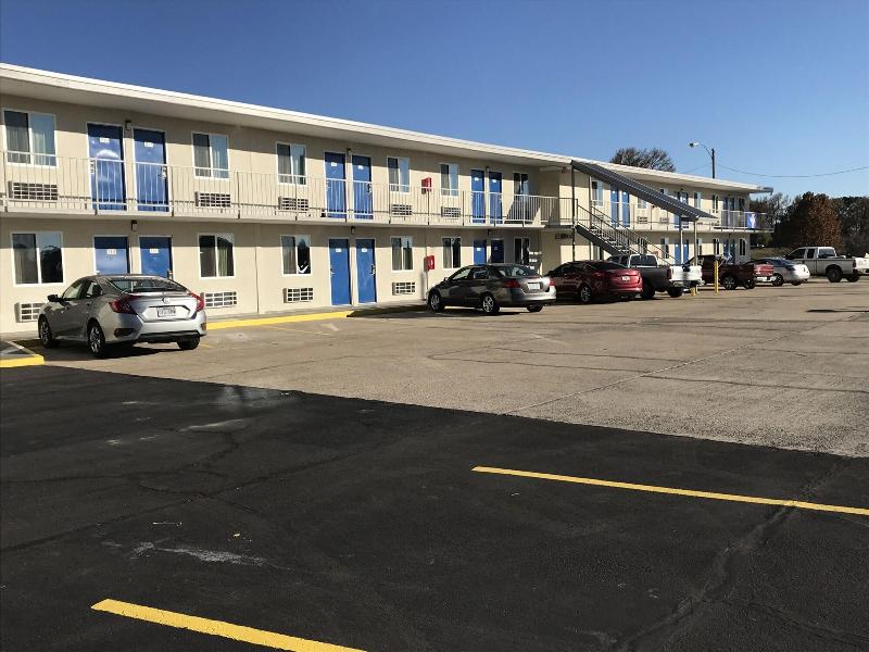 Motel 6 Alma, AR image