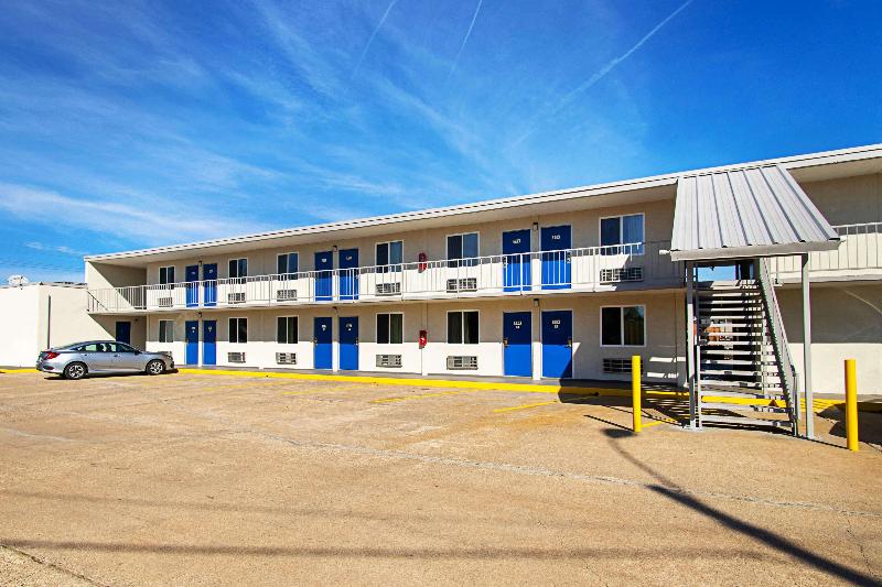 Motel 6 Alma, AR image