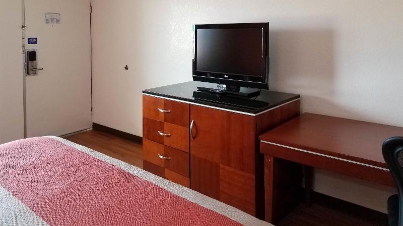 Motel 6 Alma, AR image