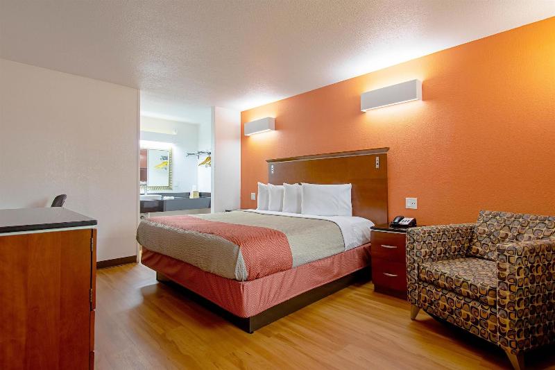 Motel 6 Alma, AR image