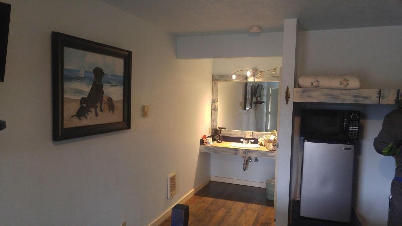 South Jetty Inn image