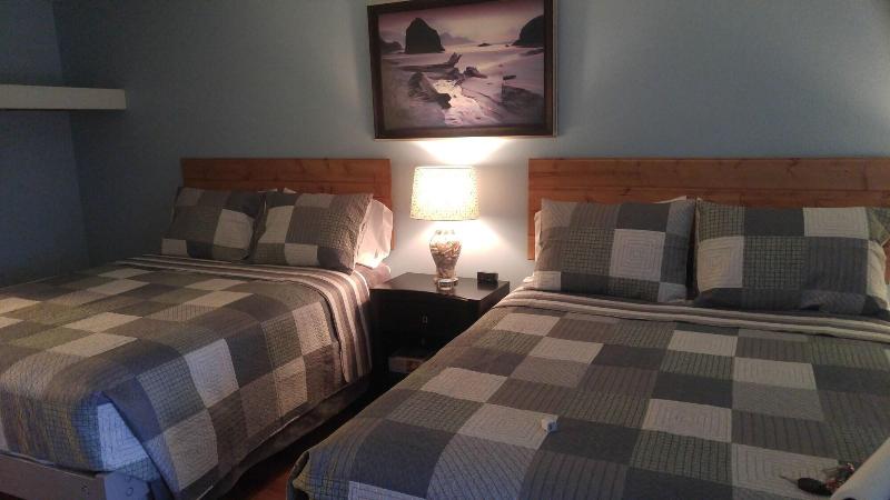 South Jetty Inn image