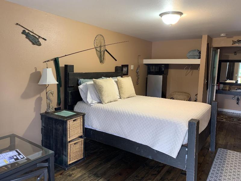 South Jetty Inn image