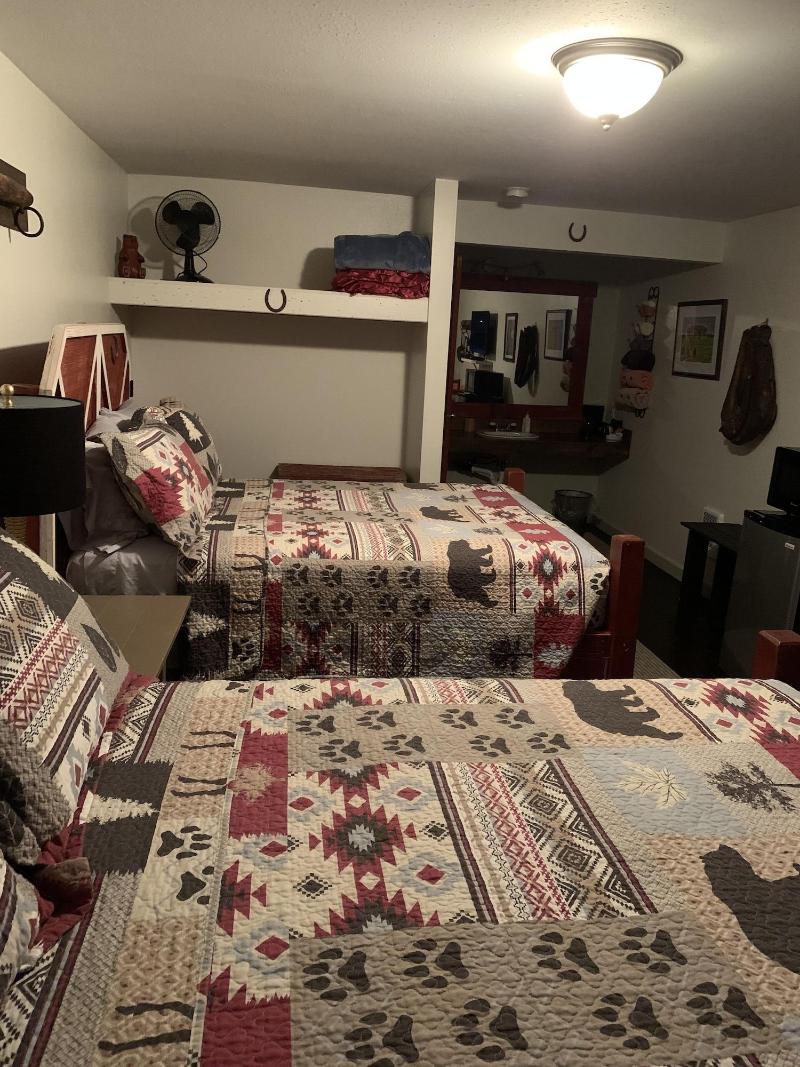 South Jetty Inn image