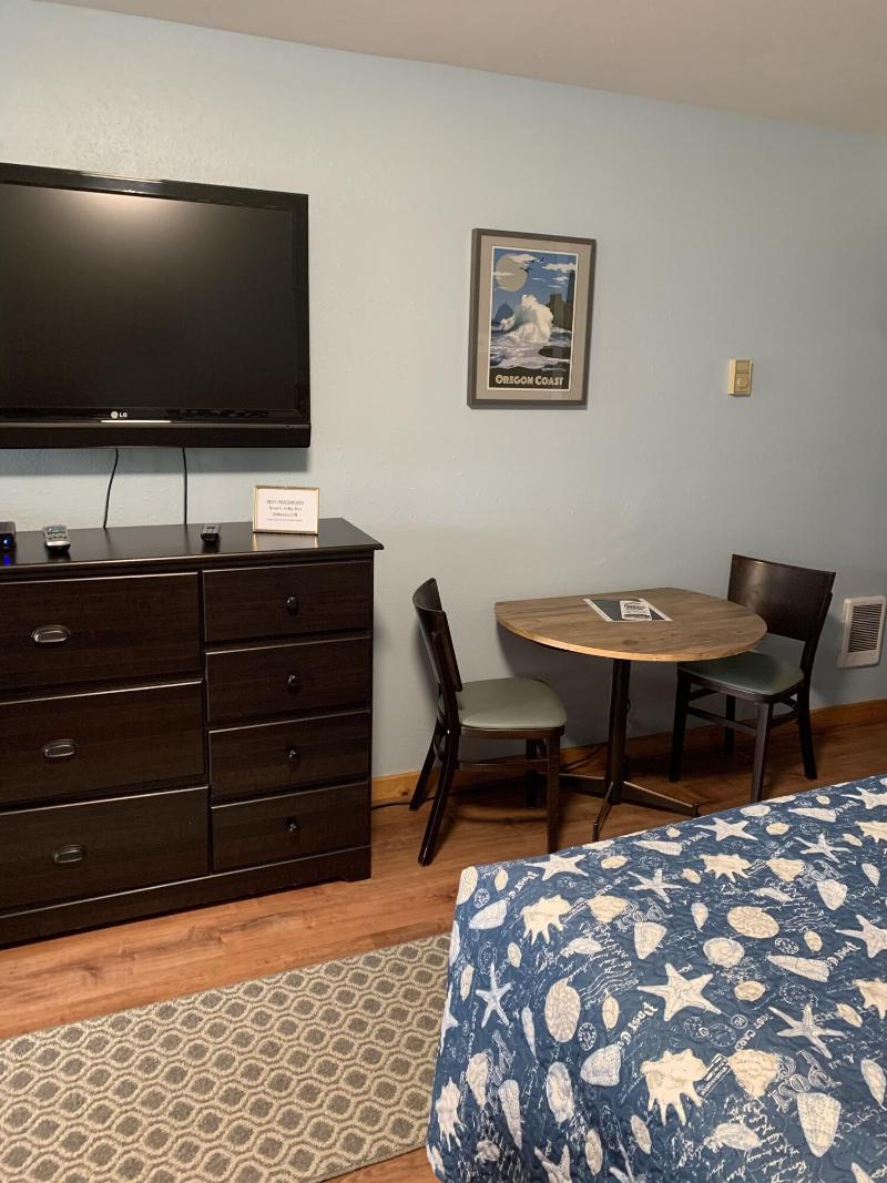 South Jetty Inn image