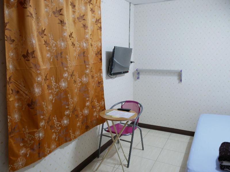 Rachanee Guesthouse image